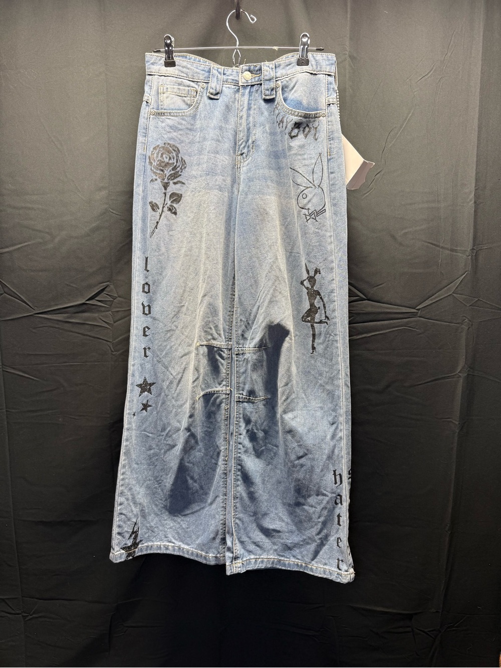 NWT PLAYBOY Light Blue Wide Leg Jeans with Black Graphics Sz 7 (16av)